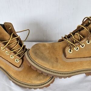 Timberland classic toddler wheat boot 12809 size 12M.